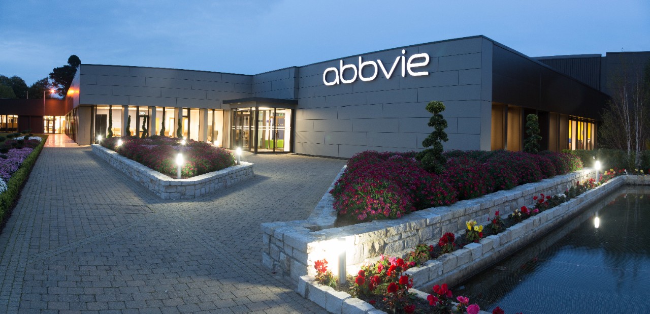 photo of AbbVie's facility in Ireland responsible for clinical and commercial GMP manufacturing including Aseptic Fill Finish